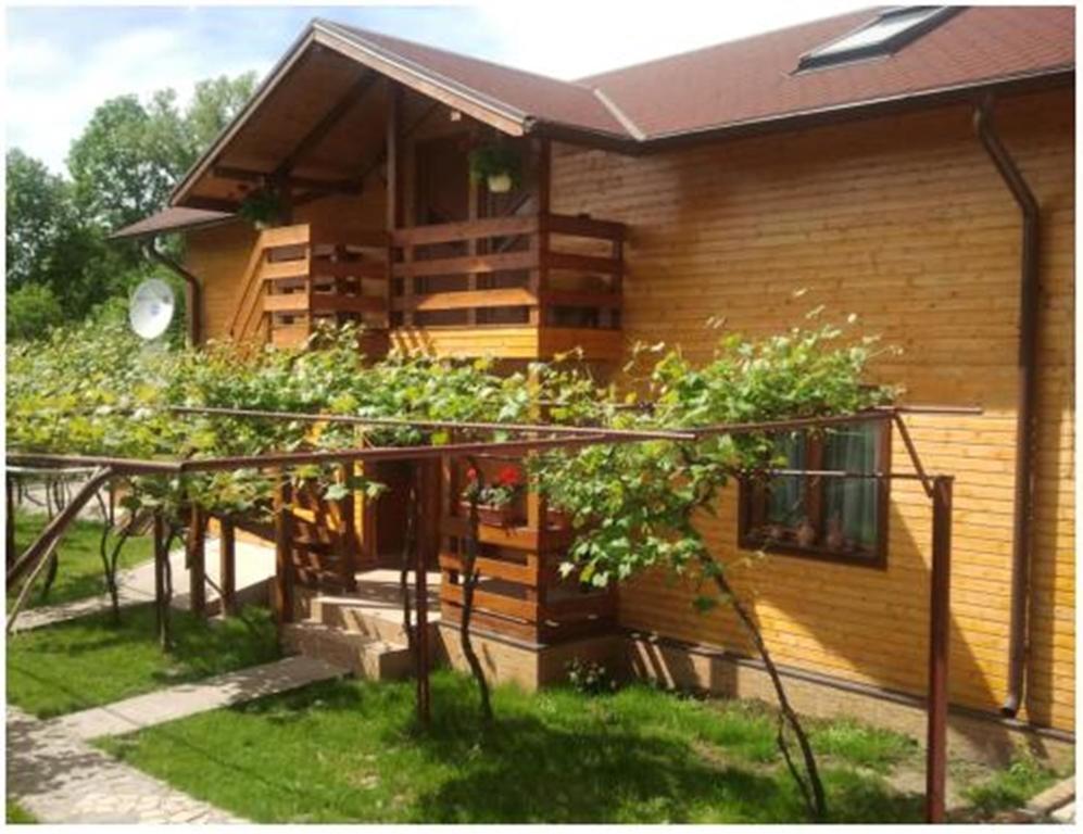 Pensiunea Pentru Tine Prietene Arcani Exterior photo